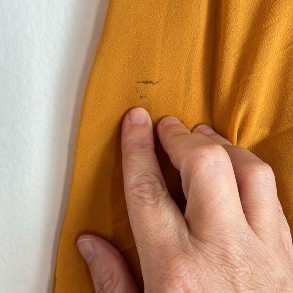 City Chic Women mustard yellow flutter sleeve scoop neck blouse top NWT 18 read! - Picture 11 of 11